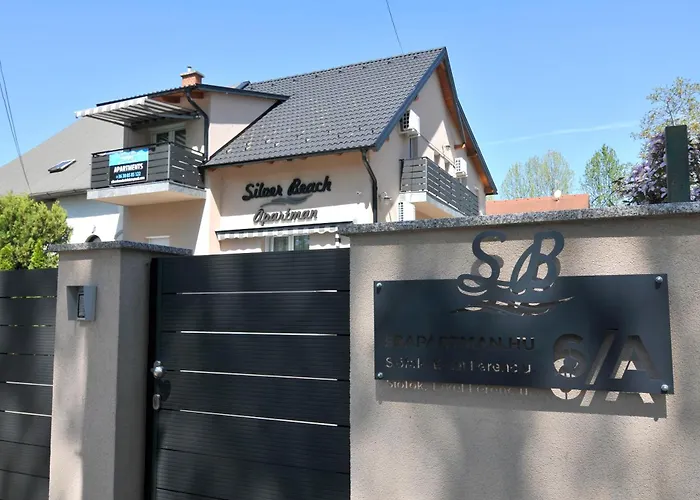 Silver Beach Apartments